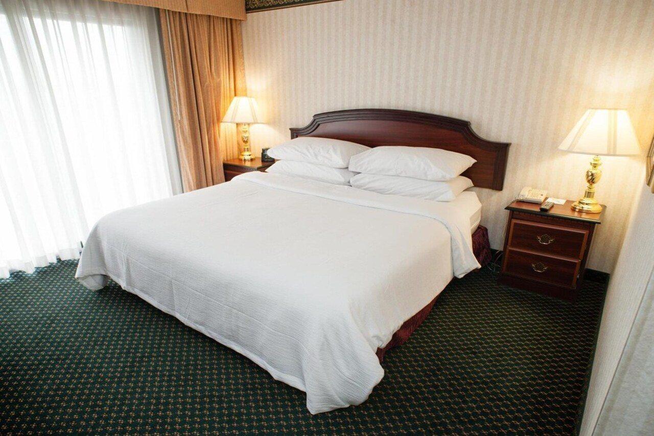 เอมบาสซี สวีท บาย ฮิลตัน ดีทรอยต์ ลิโวเนีย โนวี Hotel ภายนอก รูปภาพ