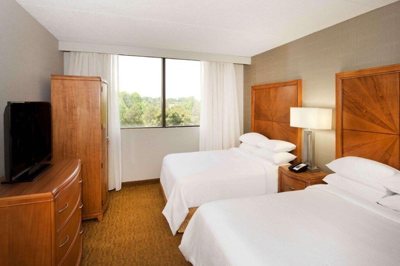เอมบาสซี สวีท บาย ฮิลตัน ดีทรอยต์ ลิโวเนีย โนวี Hotel ภายนอก รูปภาพ