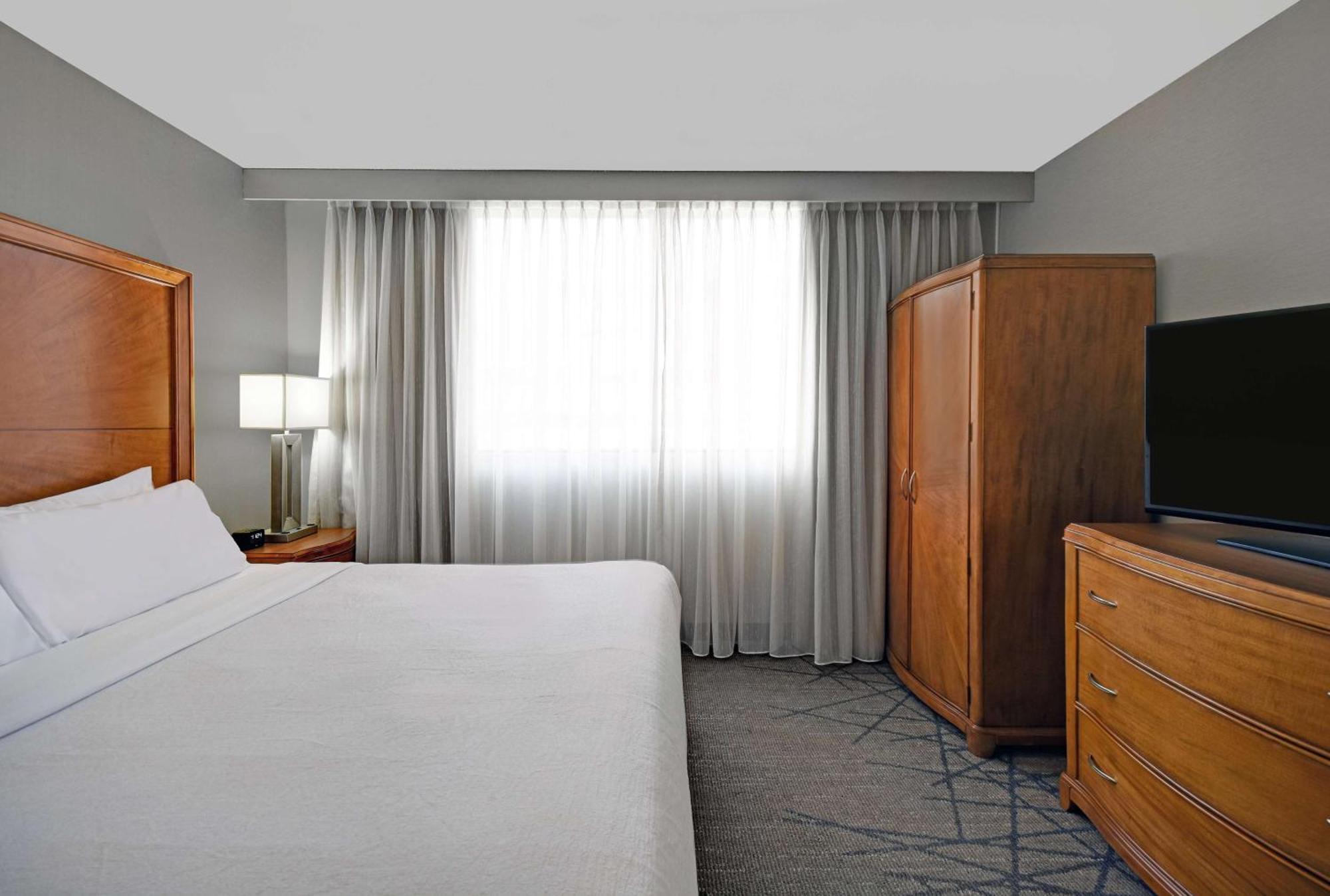 เอมบาสซี สวีท บาย ฮิลตัน ดีทรอยต์ ลิโวเนีย โนวี Hotel ภายนอก รูปภาพ