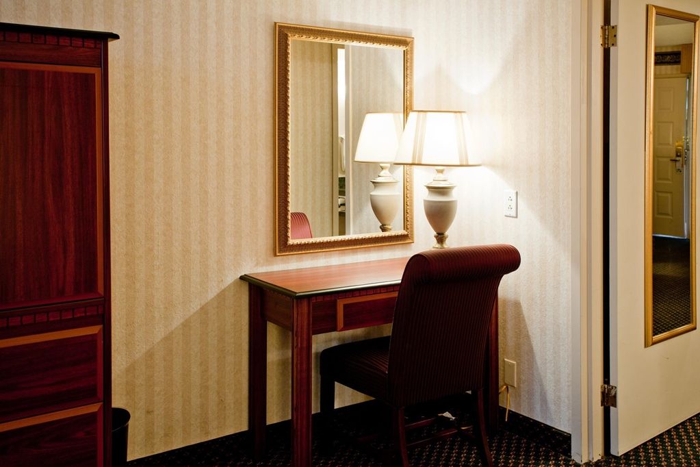 เอมบาสซี สวีท บาย ฮิลตัน ดีทรอยต์ ลิโวเนีย โนวี Hotel ห้อง รูปภาพ